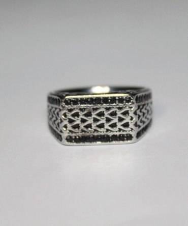 11(3)Artboard 1 Geometric Grace Black Ring