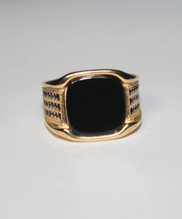 14Artboard 1 Midnight Majesty