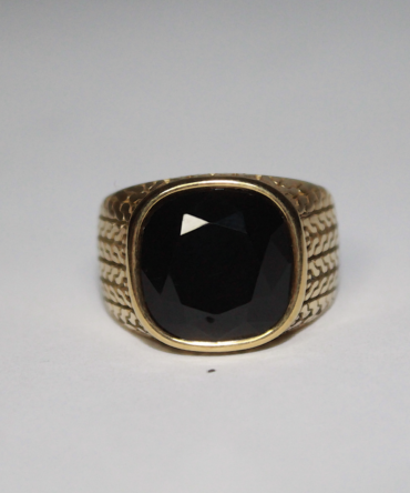 15(4)Artboard 1 Midnight Gold Ring