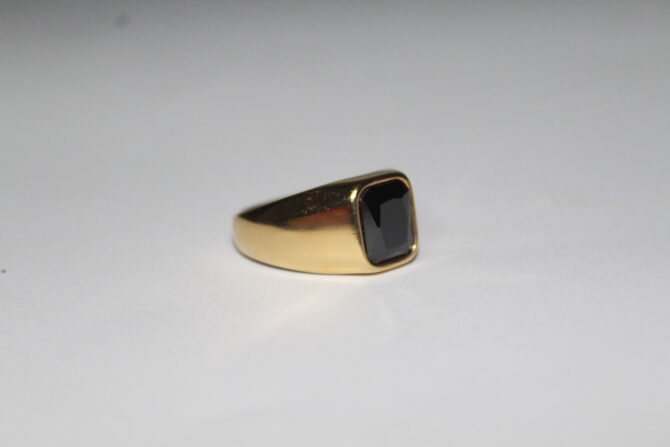 Blackstone Golden Ring