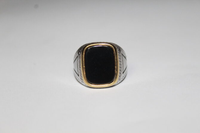 Golden Elegance Ring