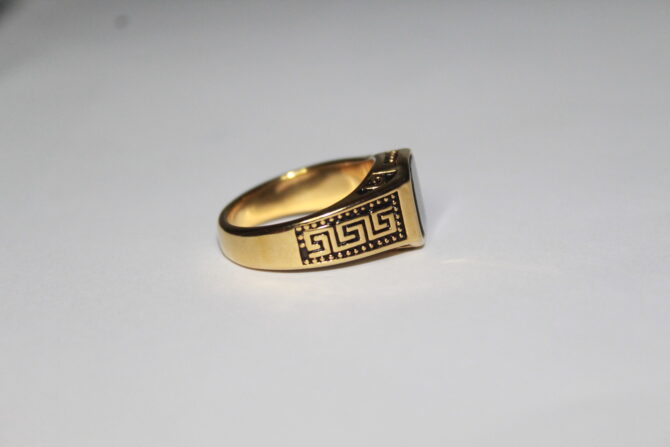 Black Shadow Gem Ring